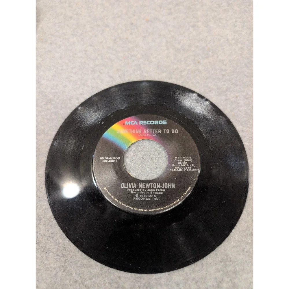 Olivia Newton-John Something Better To Do He's My Rock 45 RPM MCA-40459 - Picture 2 of 3